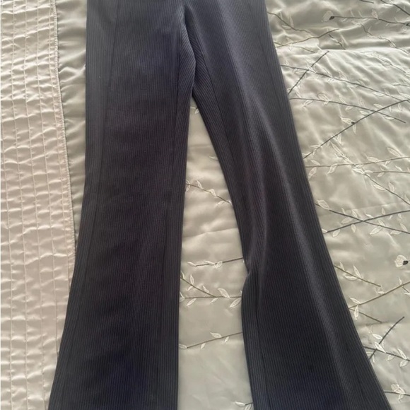 SOLD** - Picture 3 of 6